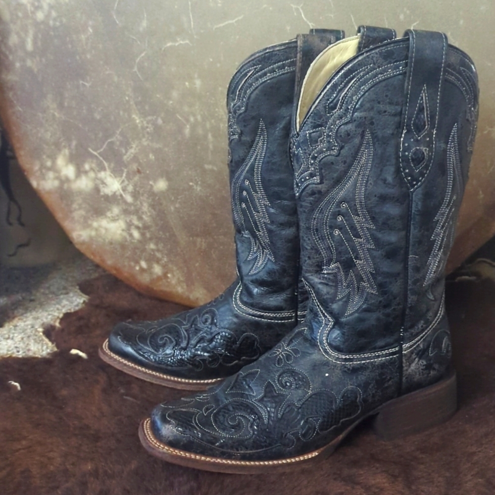 CORRAL A2402 distressed black leather lizard cowgirl boots square toe sz8.5 wide